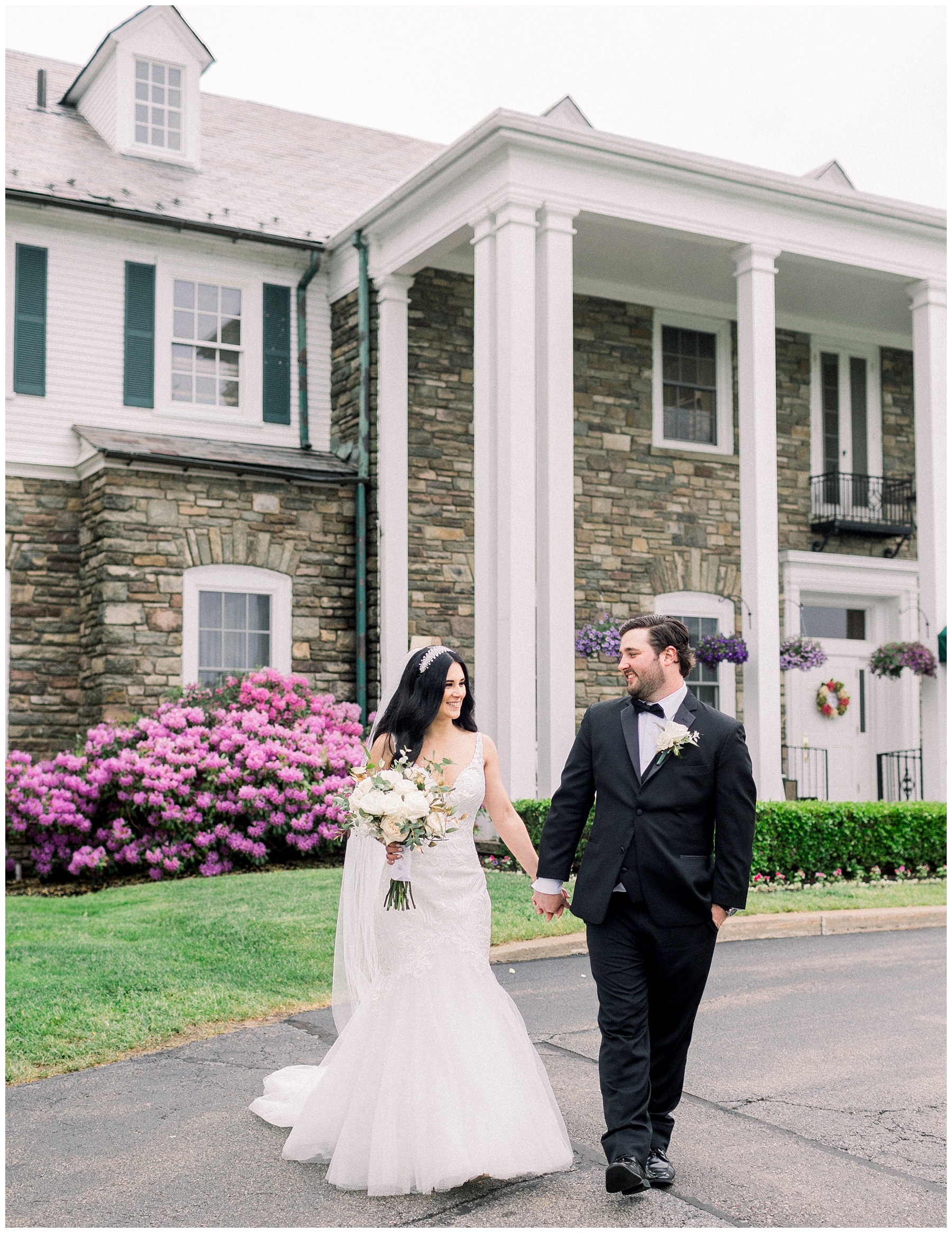 Country Club of Scranton Wedding | Caroline Morris Photography